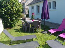 Maison proche Mont St Michel et St Malo, hotell i Roz-sur-Couesnon