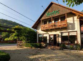 Pensiunea Restaurant Vándor, hotel Vármezőn