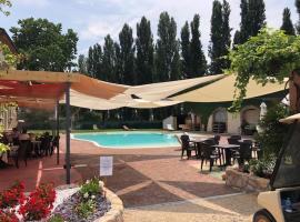 B&B Golf Club Le Vigne, lantligt boende i Villafranca di Verona