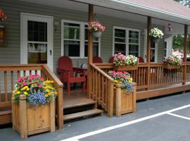 Country Cottages and Motel, hotel di Lake George
