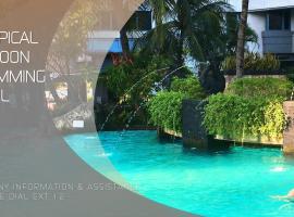 Grand Tropic Suites Hotel
