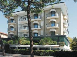 Hotel Liverpool, hotel u gradu 'Cervia'