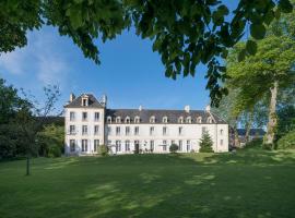 Château Baffy โรงแรมที่มีที่จอดรถในColombiers-sur-Seulles