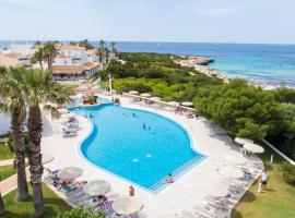 Cala En Bosch Beach