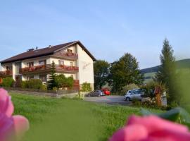 Landhaus Lederer, viešbutis mieste Bišofsgriunas