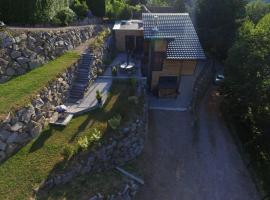 Gite Le chataignier, vacation home in Luttenbach-près-Munster