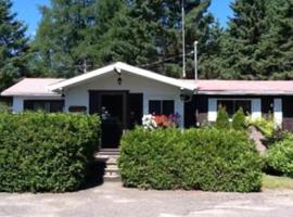 Auberge Mountain View Inn, viešbutis mieste Mont-Tremblant