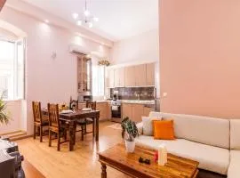 Kantouni Bizi Myranthis Apartment
