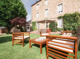 La Maison De La Fontaine, Le Beny Bocage, hotel in Le Bény-Bocage