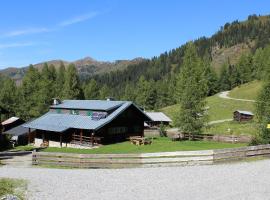 Draugstein - Hütte，格羅薩爾的山林小屋