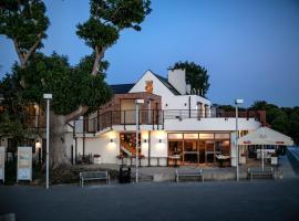 Apartamenty Klifowa z widokiem na morze, κατάλυμα με κουζίνα σε Trzesacz