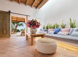 La Masía de Formentera, Ferienwohnung mit Hotelservice in San Francisco Javier