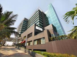Gokulam Grand Hotel & Spa Bangalore, hótel í Bangalore