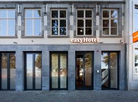 easyHotel Maastricht City Centre, hotel en Maastricht