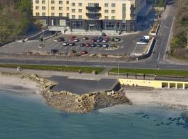 Salthill Hotel, hotel with jacuzzis in Galway