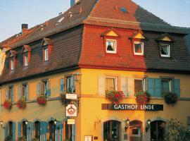 Viesnīca Hotel Gasthof zur Linde pilsētā Rotenburga pie Tauberes
