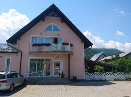 Penzion Zeleni Kakadu, B&B/chambre d'hôtes à Maribor