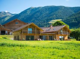 Mair am Graben Farm * Chalets, holiday home in Terento