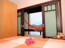 Residencial Caminho das Pedras - Praia da Solid&atilde;o, hytte i Florian&oacute;polis