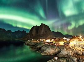 Eliassen Rorbuer, self catering accommodation in Reine