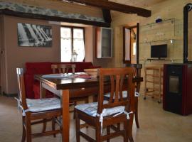 Appartamento Curnet, hotel with parking in Balme