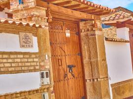 Casa de Huéspedes Faletto, ξενώνας σε Villa de Leyva