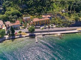 Albergo Del Garda、トッリ・デル・ベーナコのホテル