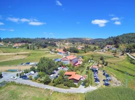 Quinta Da Fontinha, מלון בסלוריקו דה באשטו