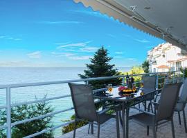Kiveri Luxurious Seaside Apartment, holiday home in Kiverion