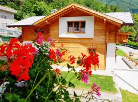 Casa Vacanza in tipico Chalet di montagna, hotel en Varzo