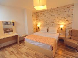 Hotel Pinocchio, designový hotel v destinaci Pristina
