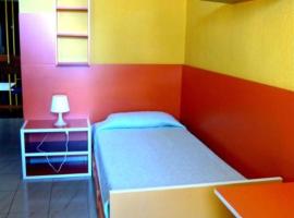 Residencia Diego Martinez, hostel u gradu Palensija