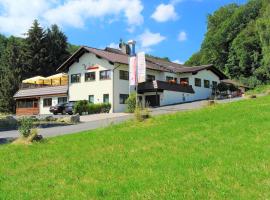Landhotel Windlicht: Krombach şehrinde bir ucuz otel