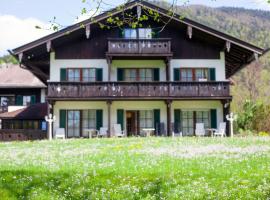 Hotel Bachmair Alpina, hotell i Rottach-Egern