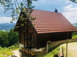 Romantic Cottage House, chalé em Žužemberk