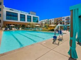 Global Luxury Suites in Menlo Park