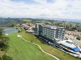 Punta Diamante Premium Hotel、ブカラマンガのスパホテル
