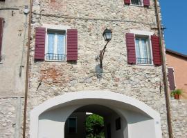 B&B Antiche Mura, hotel en Puegnago sul Garda