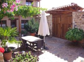 Hotel Rural La Veleta, Bed & Breakfast in Murias de Rechivaldo