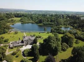 Blessingbourne Cottages & Apartments