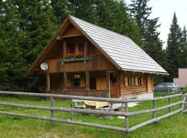 POČITNIŠKA HIŠA JURČEK POKLJUKA, villa em Goreljek