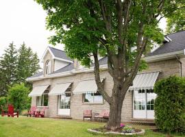 Rock Hill Bed & Breakfast, beach hotel in Sharbot Lake