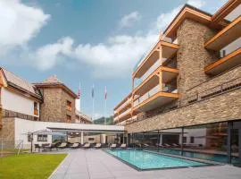 Mountain Spa Residences