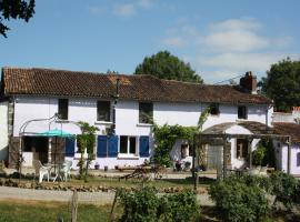 La Metairie, hotel in Parthenay