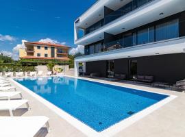Luxury Apartments Magali 3, hotel with pools in Rovinj