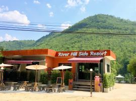 River Hill Side Resort, hotel na may parking sa Ban Tha Thong Mon