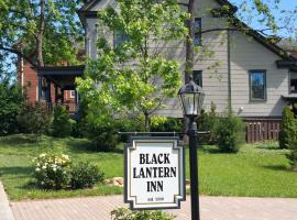 Black Lantern Inn, отель в городе Роанок