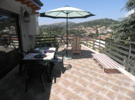 La casa tra gli alberi, hotel Fiuggiban