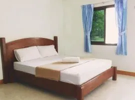 Thai Muang Resort