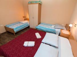 Sobe in apartma Pilih: Vipava şehrinde bir otel